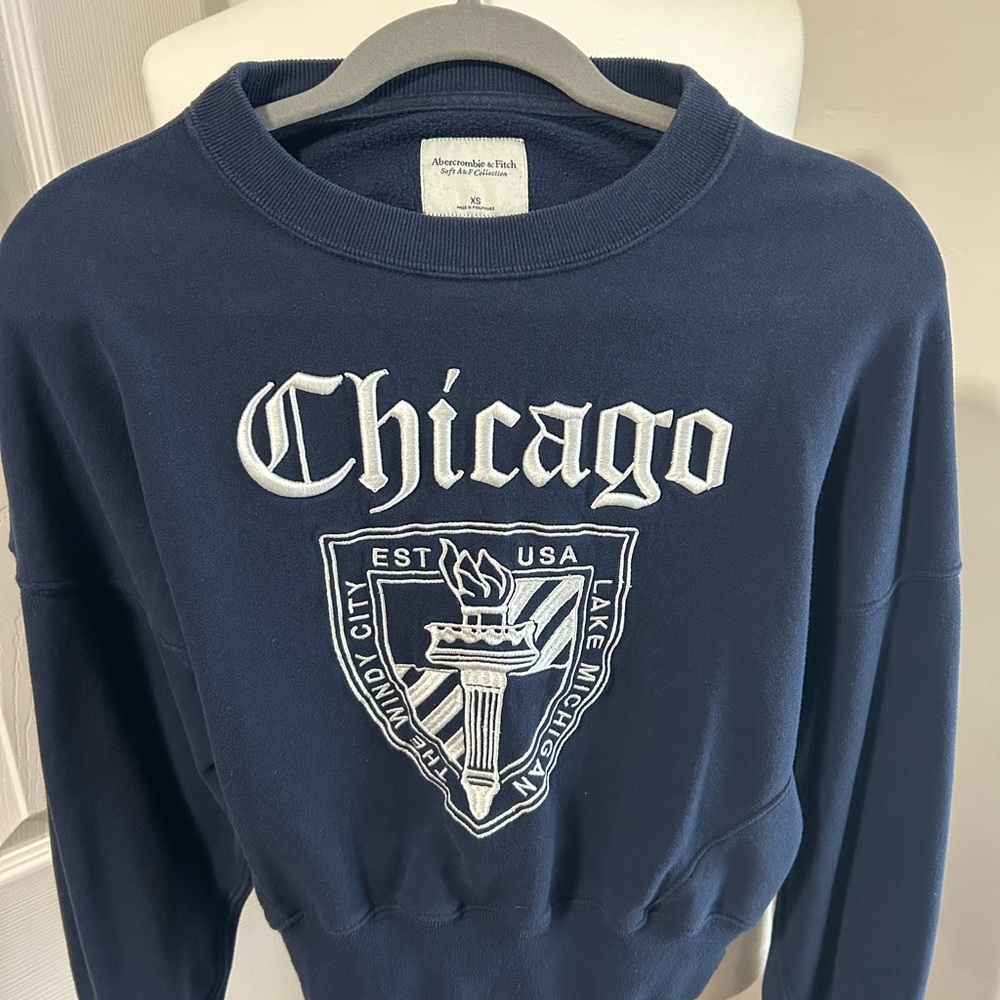 Abercrombie woman’s Navy Crewneck Sweater